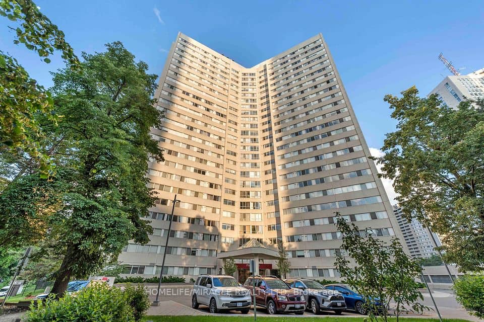 3700 Kaneff Crescent N, Mississauga