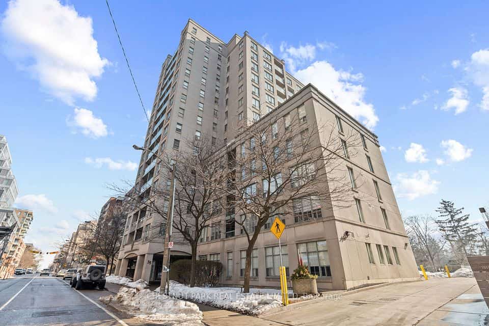 35 Merton Street #1606, Toronto, ON M4S 3G4