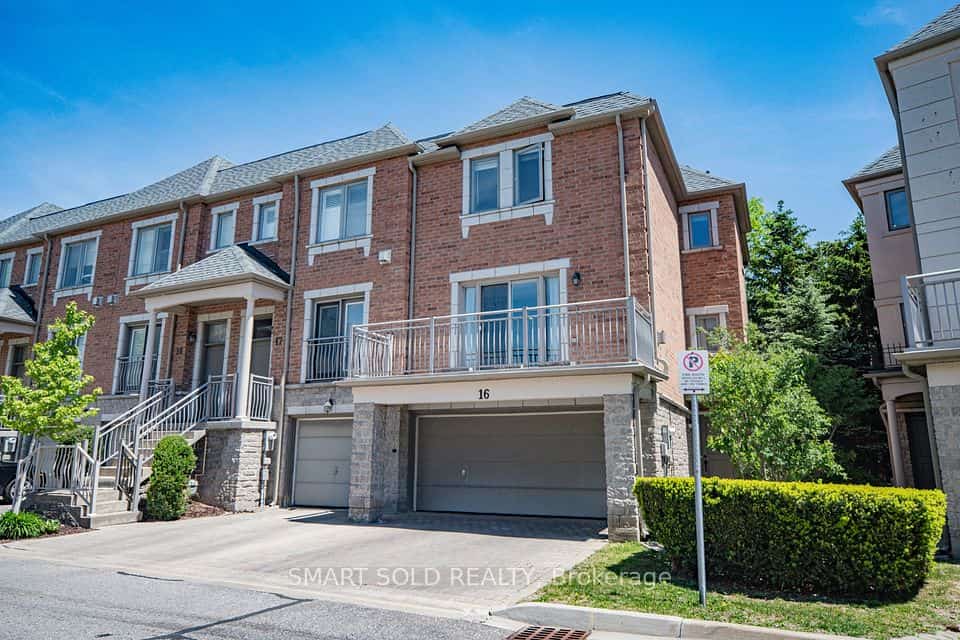 9133 Bayview Avenue #16, Richmond Hill, ON L4B 4C5