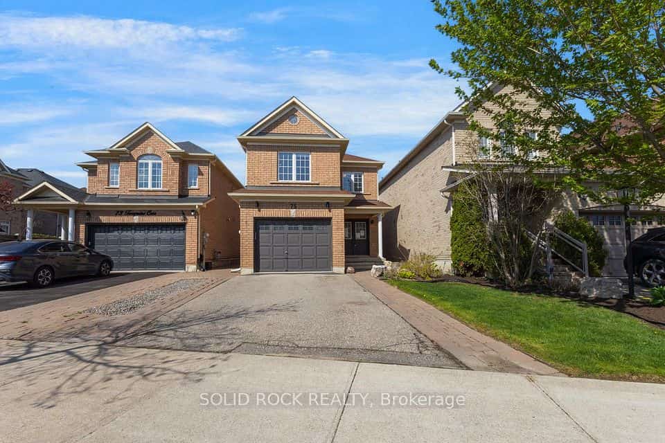 75 Tarquini Crescent, Caledon, ON L7E 2Z5