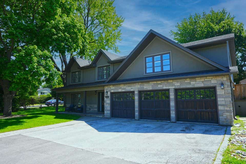 52 Joymar Drive, Mississauga, ON L5M 1E9