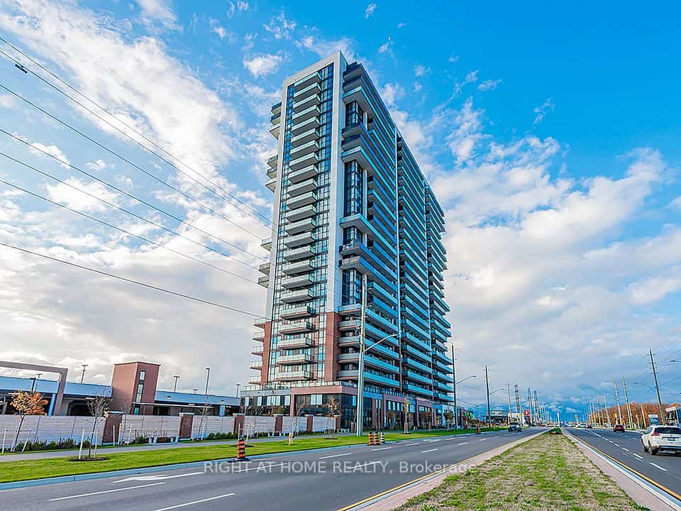 2550 Simcoe Street N #1804, Oshawa, ON L1L 0R5