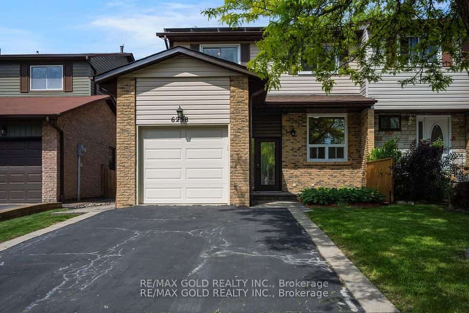 6258 Atherly Crescent, Mississauga, ON L5N 2J2