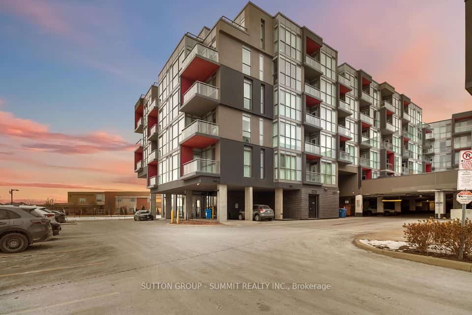 5220 DUNDAS Street #D422, Burlington, ON L7L 0J4