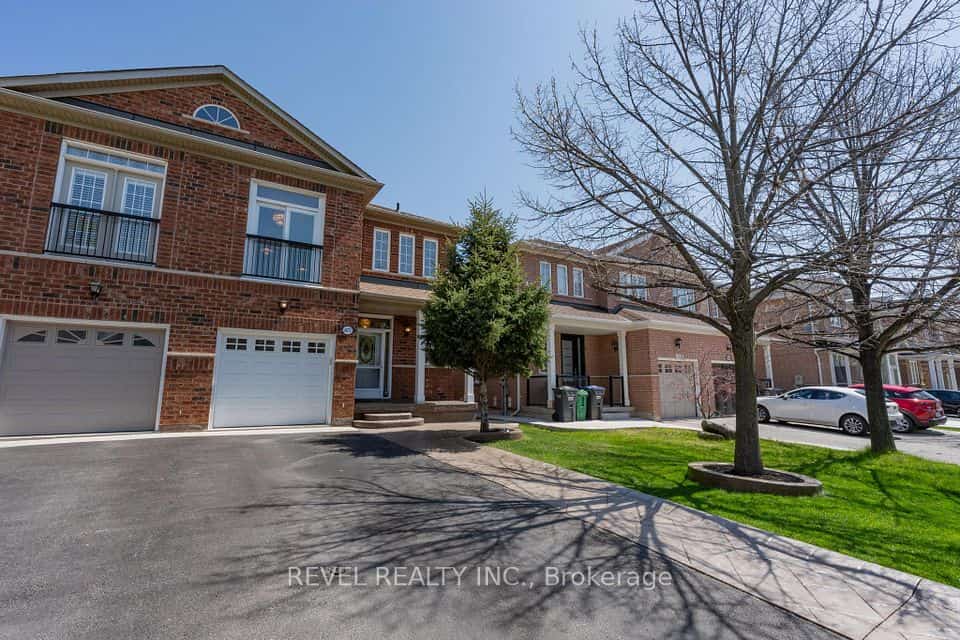 4871 James Austin Drive, Mississauga, ON L4Z 4G7