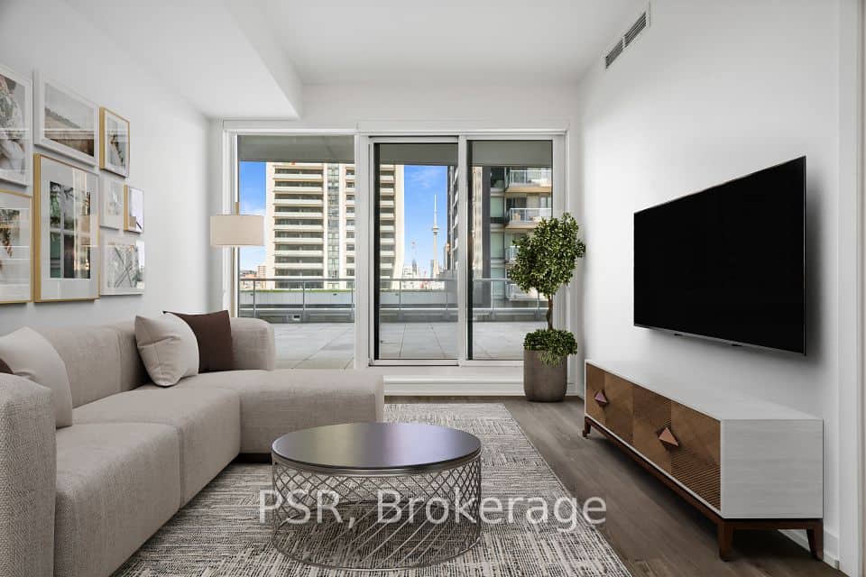 25 Ordnance Street, Toronto