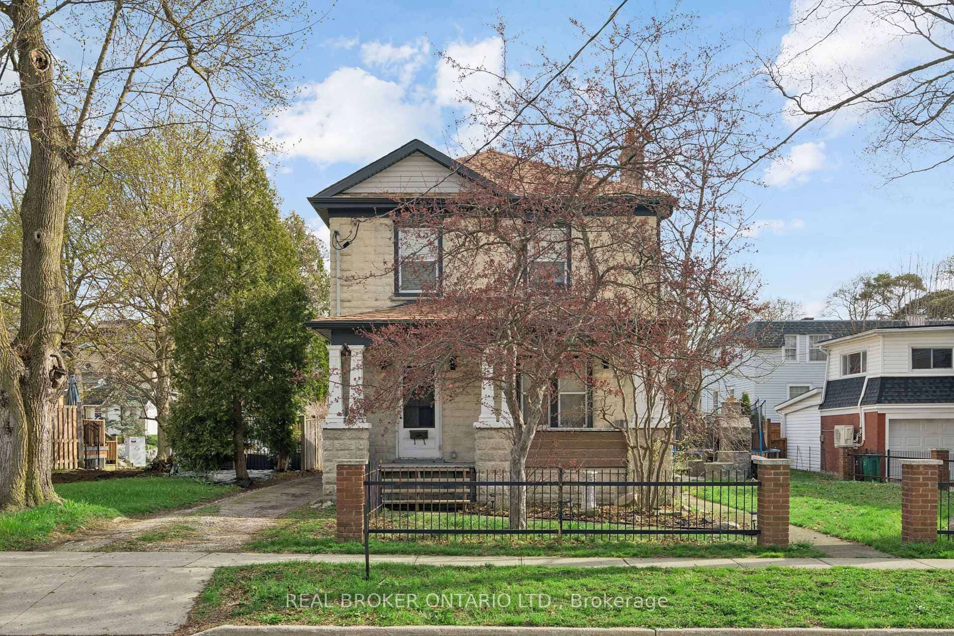 855 Hamilton Street, Cambridge, ON N3H 3E7