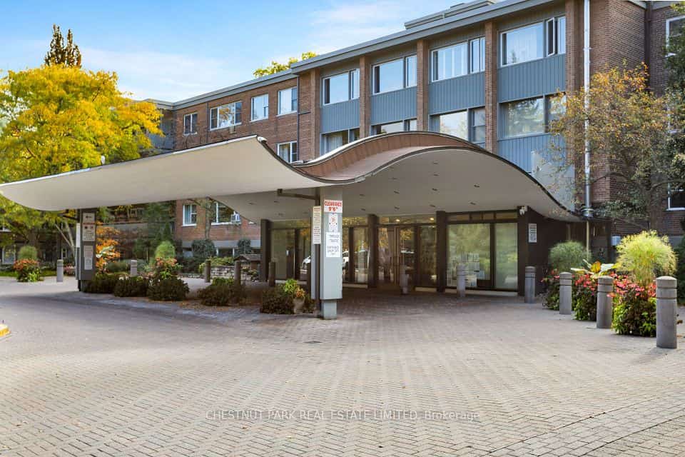21 Dale Avenue #502, Toronto, ON M4W 1K3
