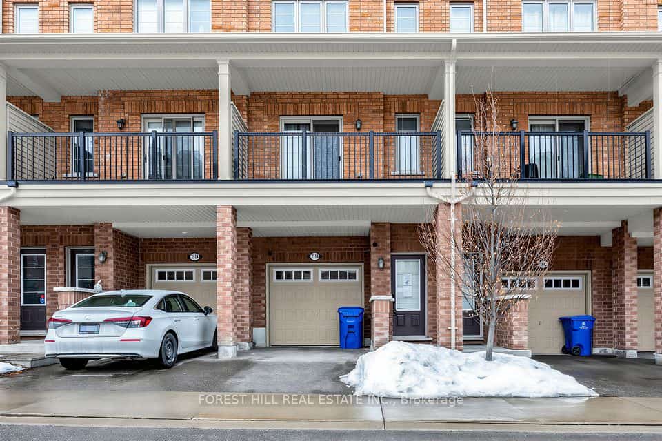 2516 Rosedrop Path, Oshawa, ON L1L 0K6