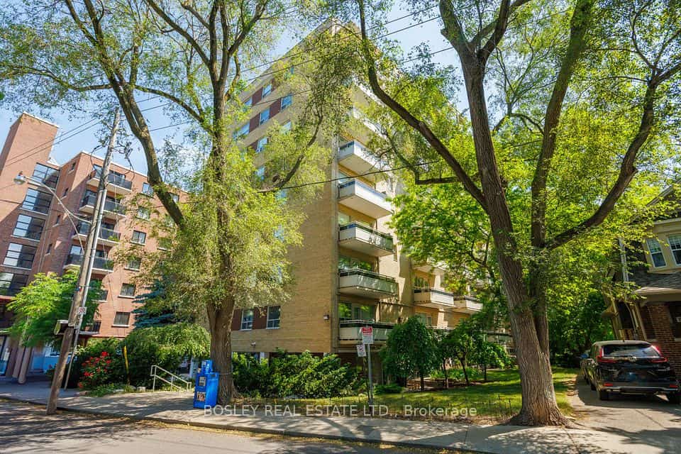 85 Lawton Boulevard #403, Toronto, ON M4V 1Z7