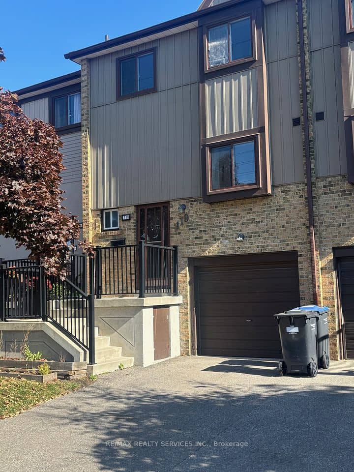 119 Moregate Crescent, Brampton