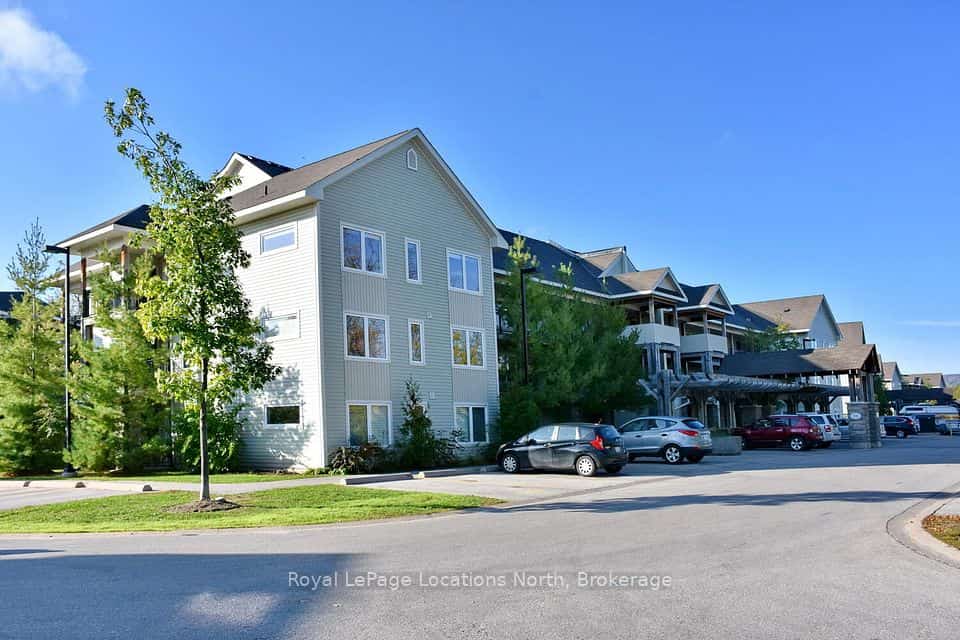 6 BRANDY LANE Drive #208, Collingwood, ON L9Y 0X4