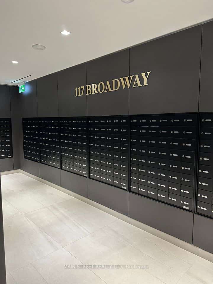 117 Broadway Avenue #2207, Toronto, ON M4P 1V3