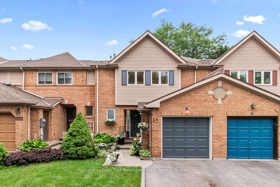 23 Woodward Drive, Whitby, ON L1N 8X3