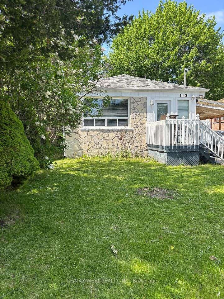 110 Darlingside Drive, Toronto, ON M1E 3P5