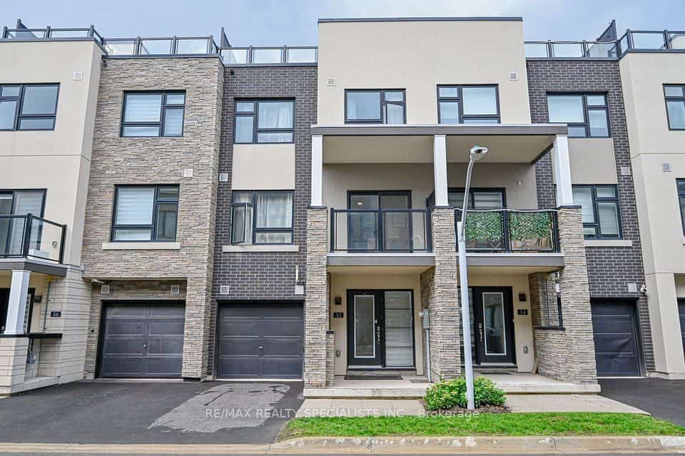 1121 Cooke Boulevard #55, Burlington, ON L8T 0C3