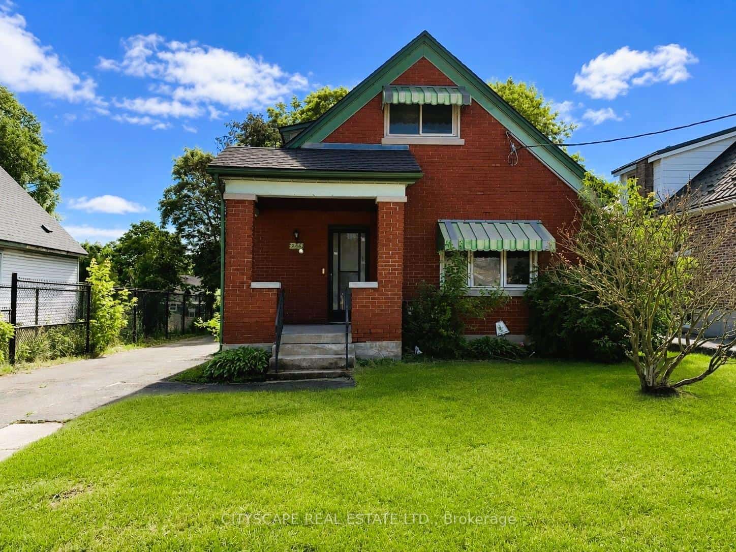 238 Lancaster Street W, Kitchener, ON N2H 4V1