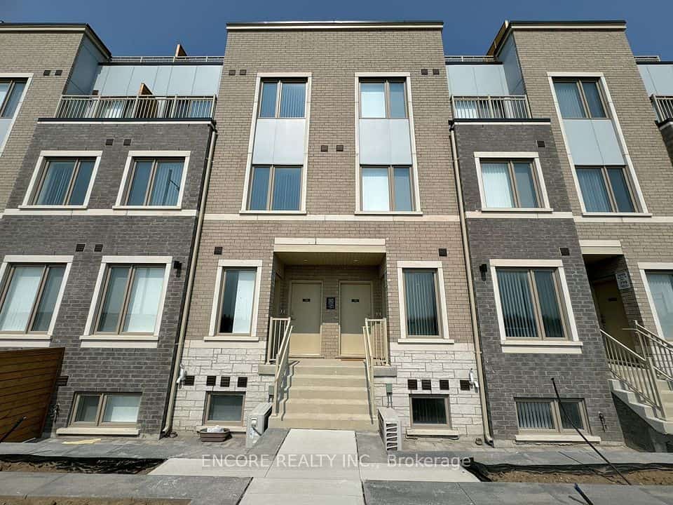 140 Honeycrisp Crescent #286, Vaughan, ON L4K 0N7