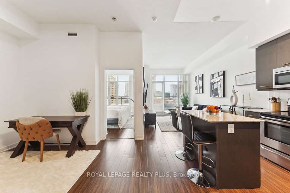 365 Prince Of Wales Drive #603, Mississauga, ON L5B 0G6