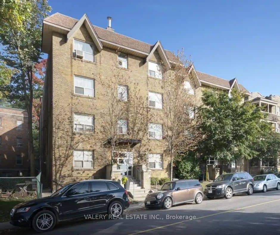 2402 Queen Street E, Toronto