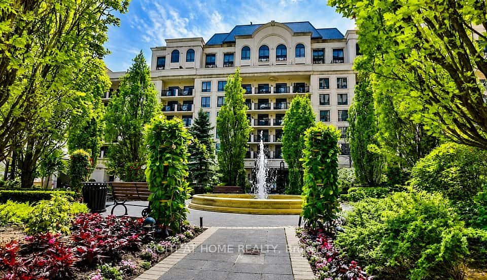 650 Sheppard Avenue E #403, Toronto, ON M2K 3E4