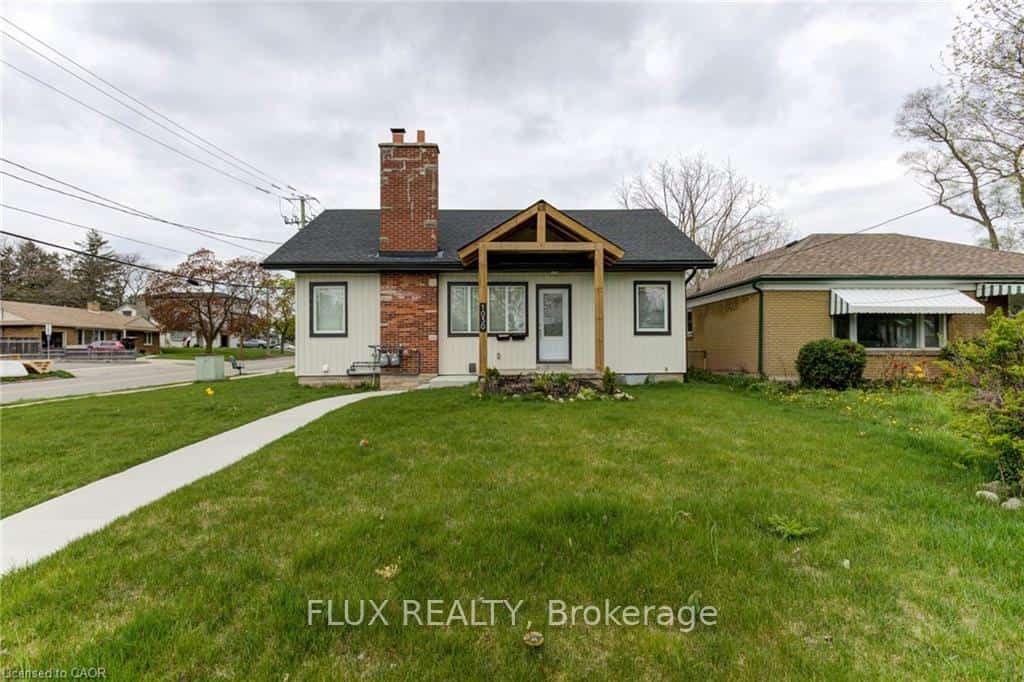 1030 Queens Boulevard, Kitchener, ON N2M 1B7