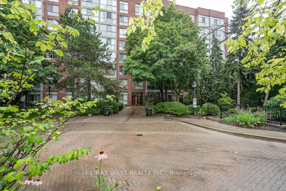 24 Southport Street, Toronto