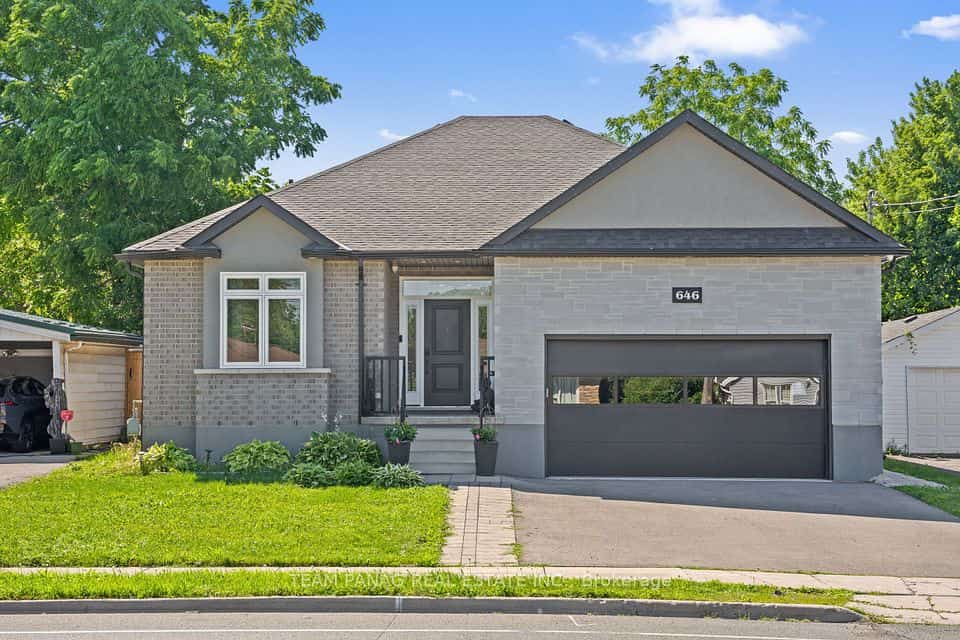 646 West 5th Street, Hamilton, ON L9C 3R2