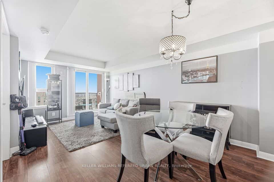 25 Town Centre Court #3203, Toronto, ON M1P 0B4