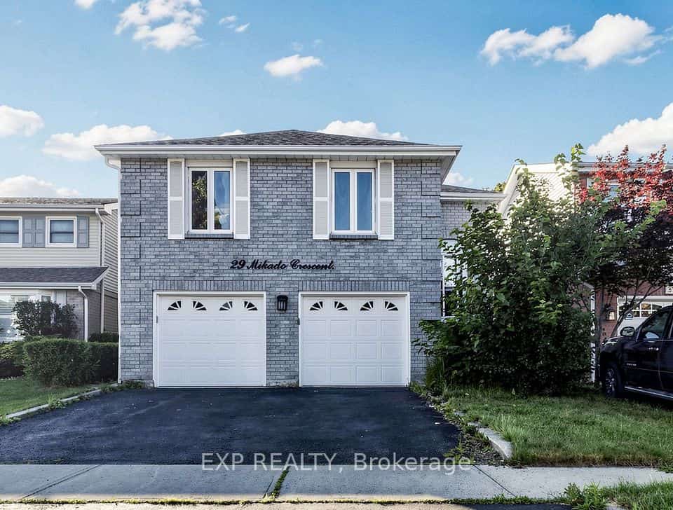29 Mikado Crescent N, Brampton, ON L6S 3R4