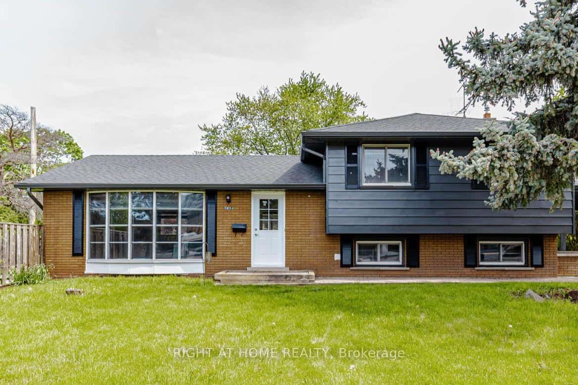 5154 New Street, Burlington, ON L7L 1V4