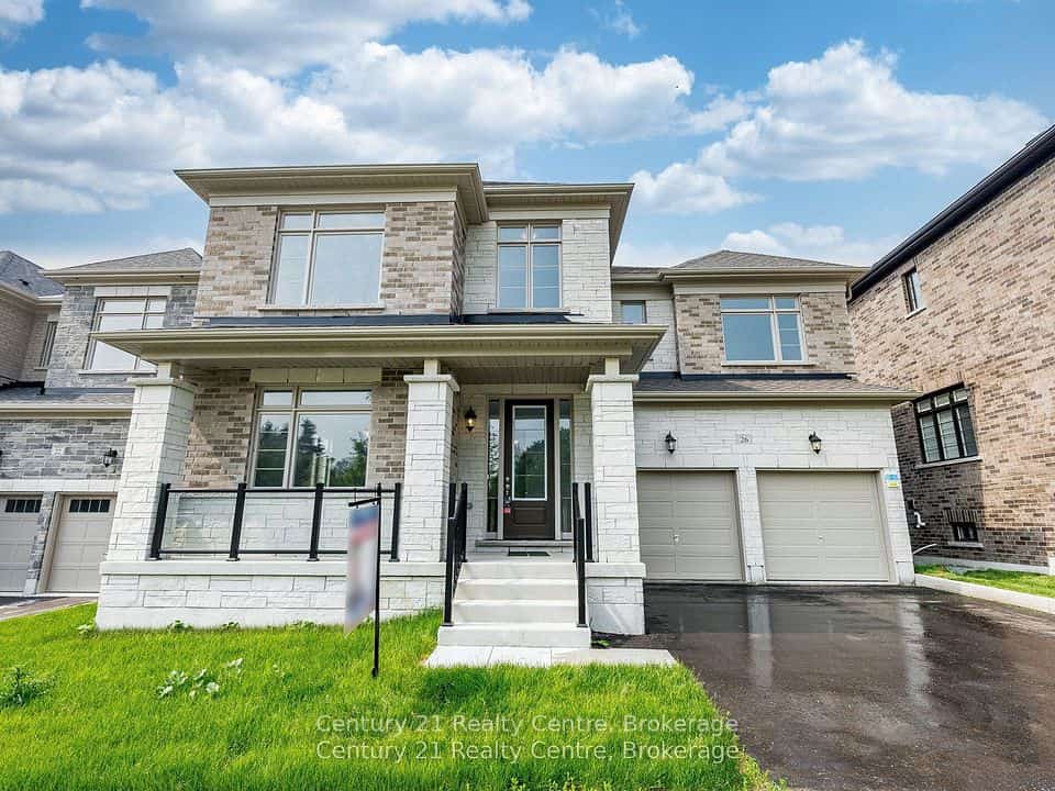 26 Hearn Street, Bradford West Gwillimbury, ON L3Z 4N9