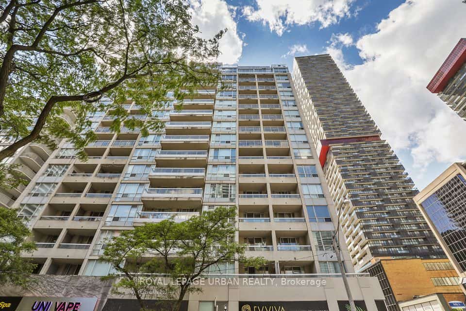43 Eglinton Avenue E #506, Toronto, ON M4P 1A2
