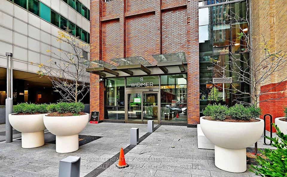 8 Widmer Street #1512, Toronto, ON M5V 0W6