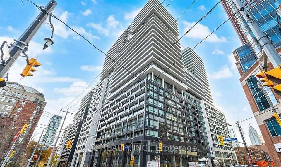 70 Princess Street #701, Toronto, ON M5A 0X6