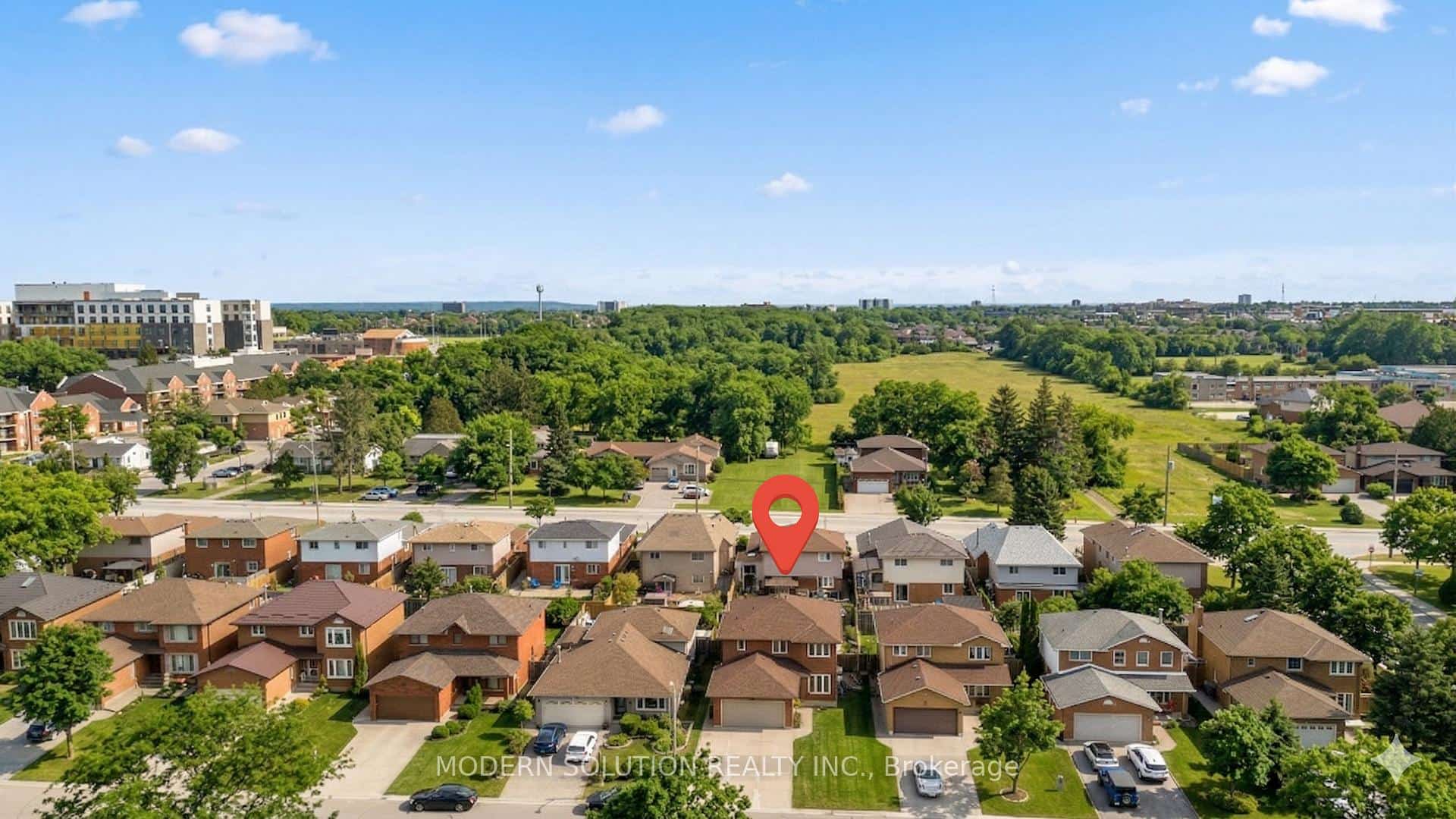 168 Fusilier Drive, Hamilton, ON L9B 2C8