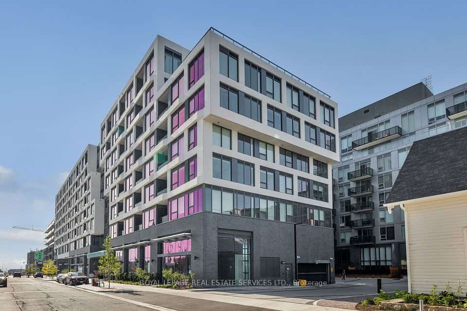 2450 Old Bronte Road #720, Oakville, ON L6M 5P6