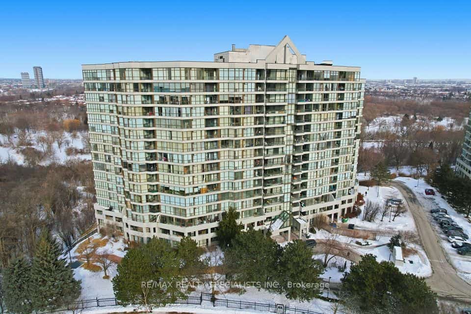 1 Rowntree Road #1707, Toronto, ON M9V 5G7