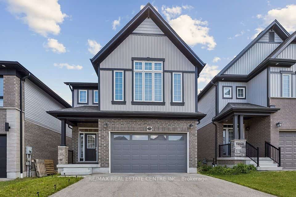 294 Chokecherry Crescent, Waterloo, ON N2V 0H1