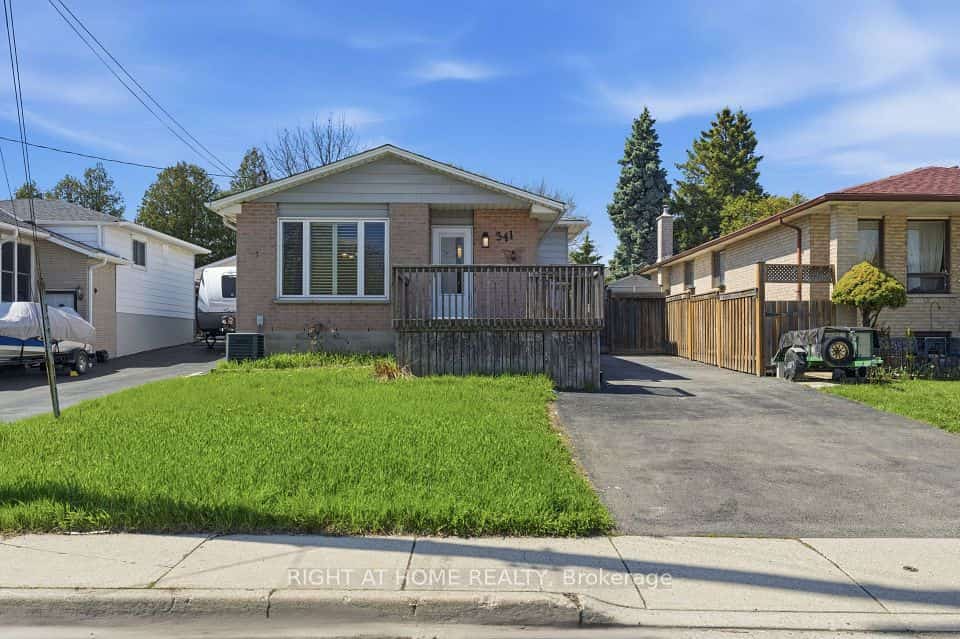 341 Rexford Drive, Hamilton, ON L8W 1W2