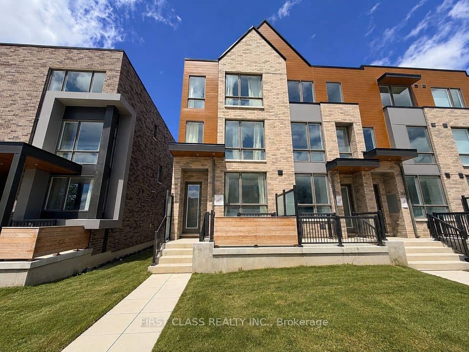 24 Green Garden Boulevard, Toronto