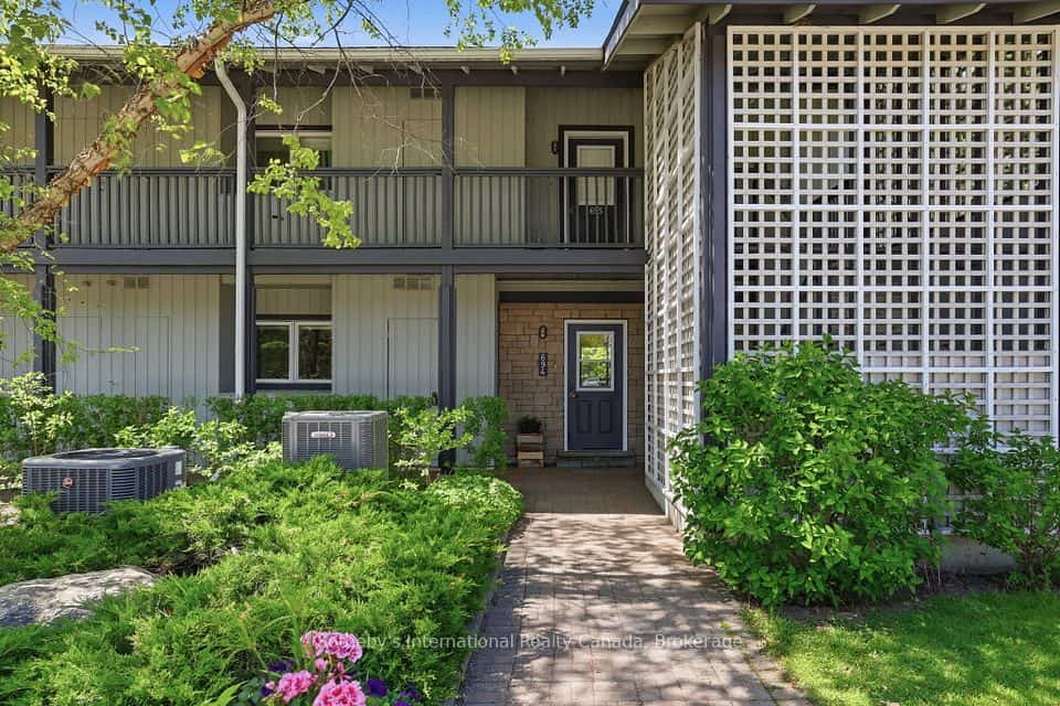 694 Johnston Park Avenue, Collingwood, ON L9Y 5C7