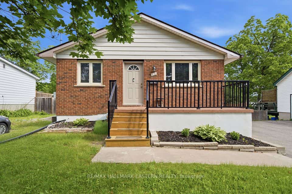 636 Frank Street, Peterborough, ON K9J 4M9