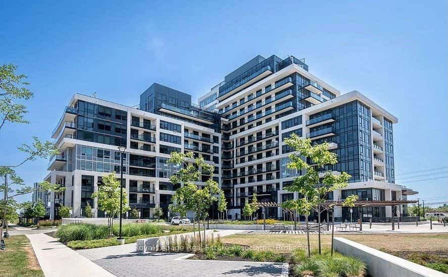3200 William Coltson Avenue #407, Oakville, ON L6H 7W6
