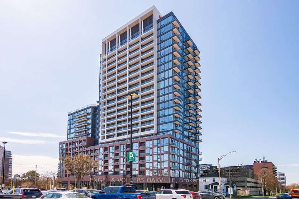 28 Ann Street #418, Mississauga, ON L5G 0E1