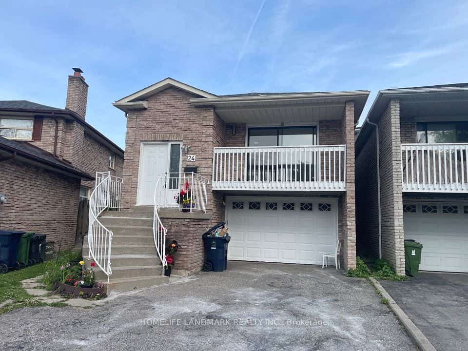 24 Wessex Place, Toronto, ON M1V 2P4
