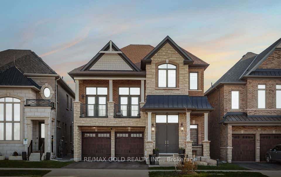 10 Settlers Road E, Oakville, ON L6H 0Y8