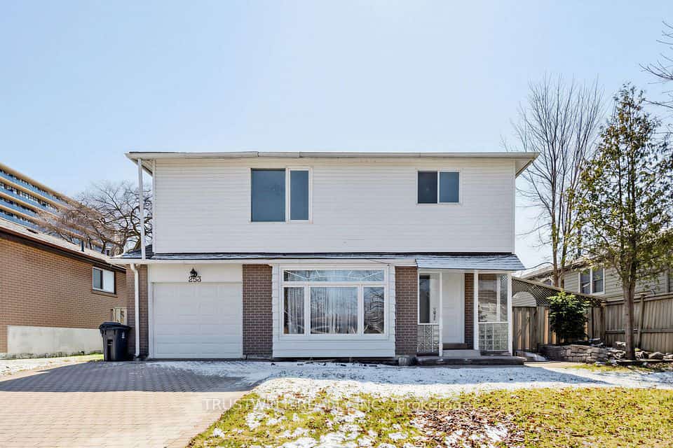 253 Catalina Drive, Toronto, ON M1E 1B8