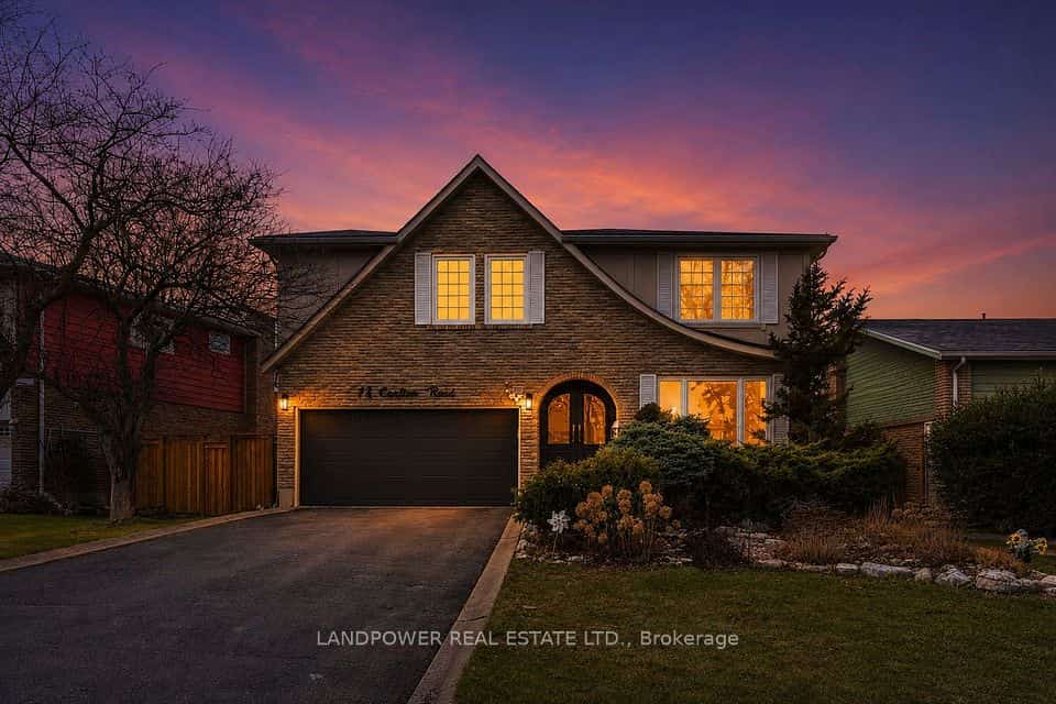 14 Carlton Road, Markham, ON L3R 1Z2