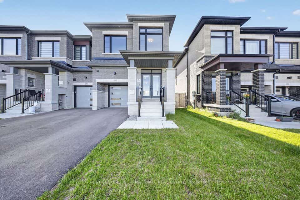110 Hartington Street, Vaughan, ON L4H 5J7